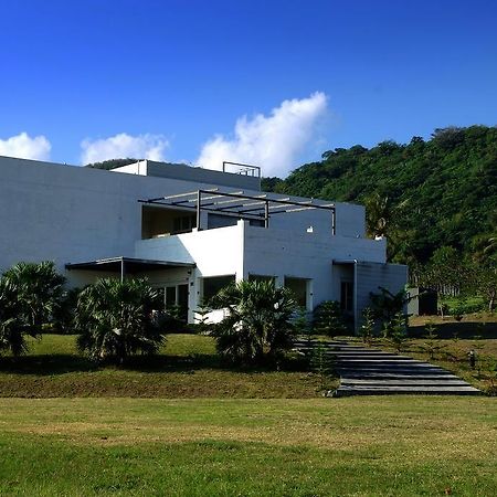 The Blue Lagoon B&B Fengbin Exterior photo