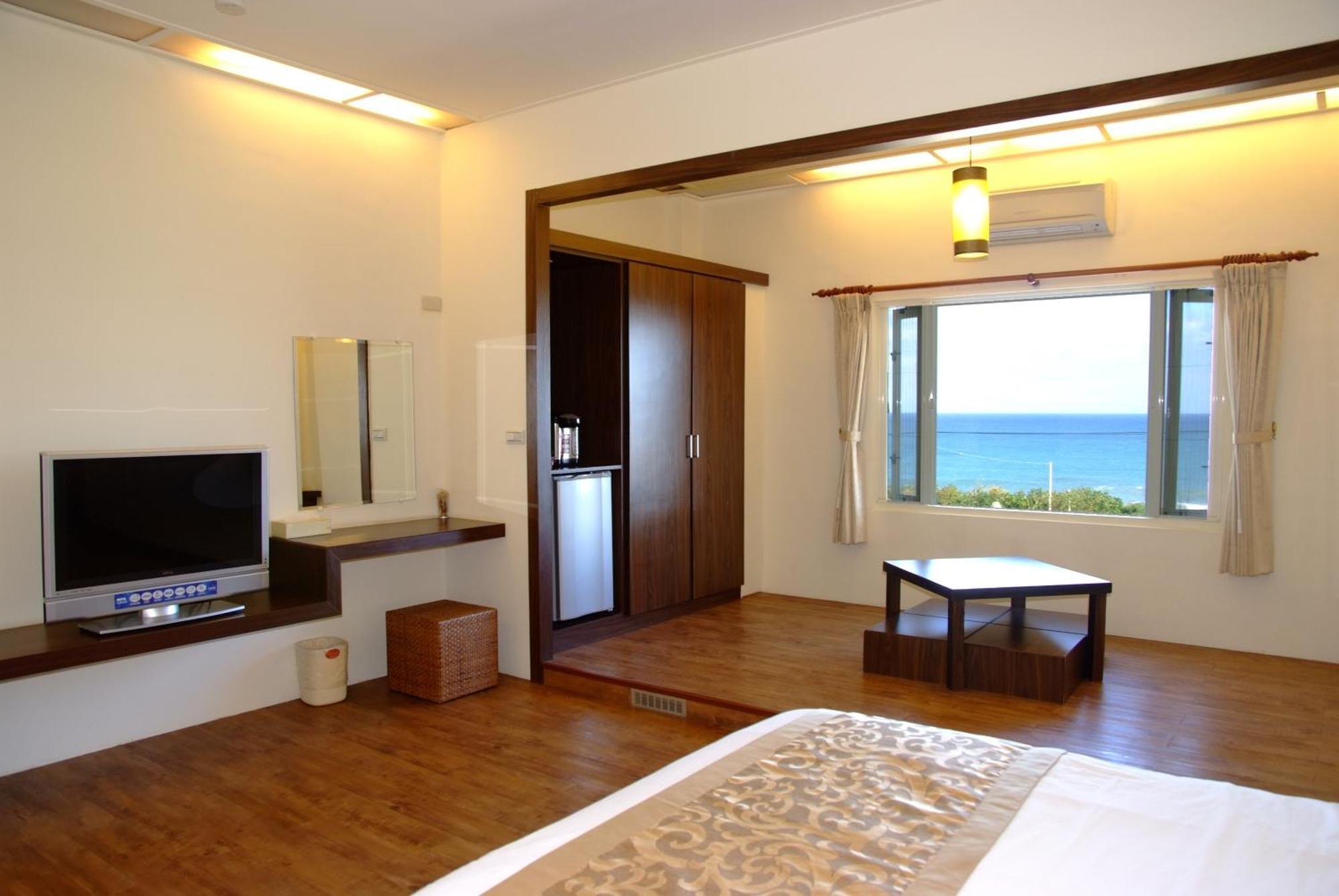 The Blue Lagoon B&B Fengbin Exterior photo